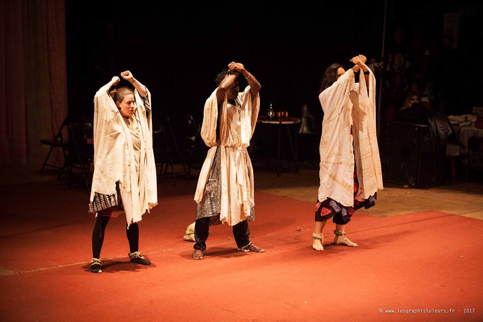 clown chocolat spectacle comédie musicale univers art compagnie